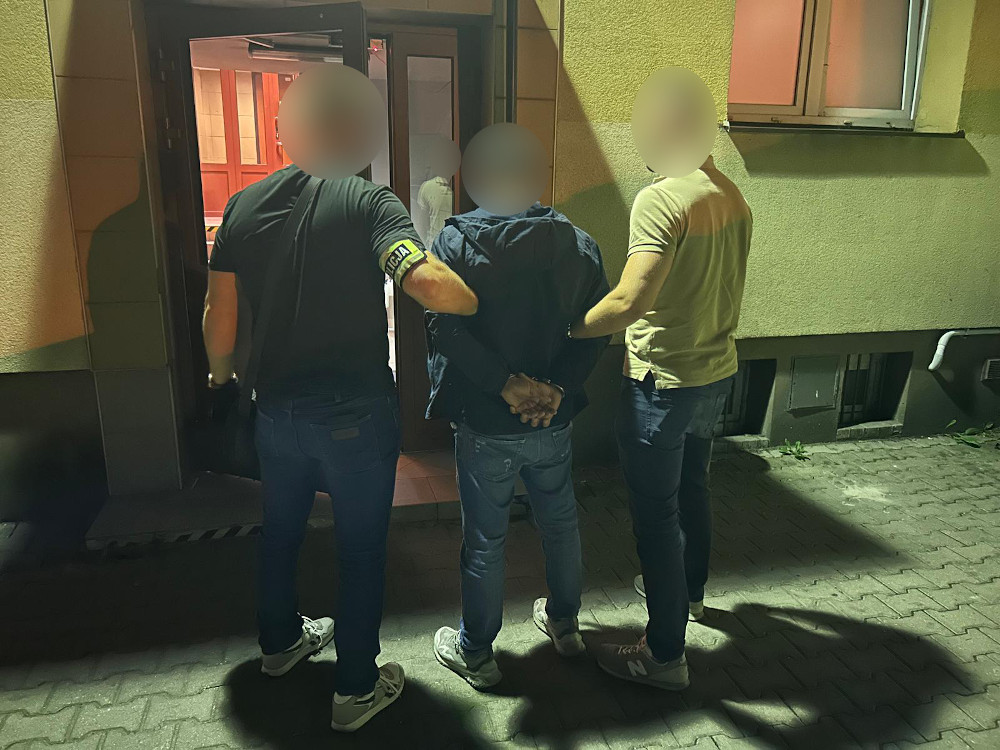 Pilne zatrzymanie po zdarzeniu na Ochocie. 36-latek wpadł w miejscu pracy. Policja mówi o możliwym wydaleniu z Polski