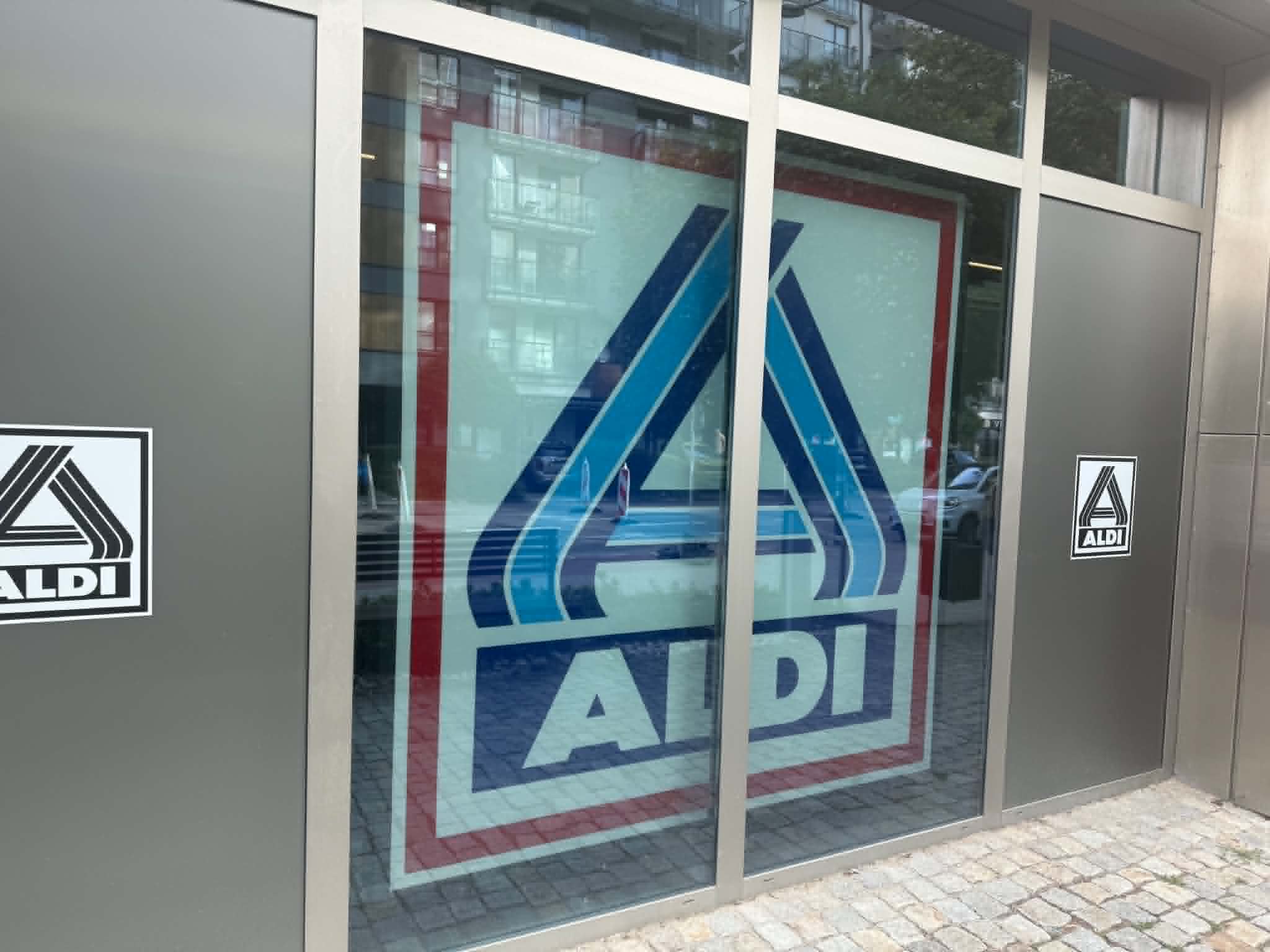 Aldi szyld AldiSzyld Fot. Warszawa w Pigułce