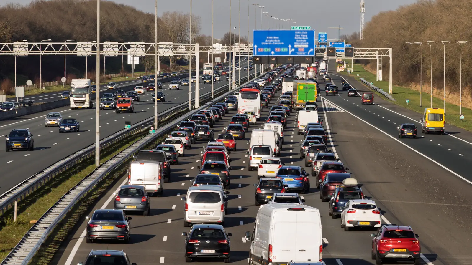 A2 między Warszawą a Łodzią zwolni do 70 km/h. Kierowców czeka kilkanaście miesięcy utrudnień