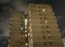 Bloki na jednym z osiedli w Warszawie | Fot. Warszawa w Pigułce.