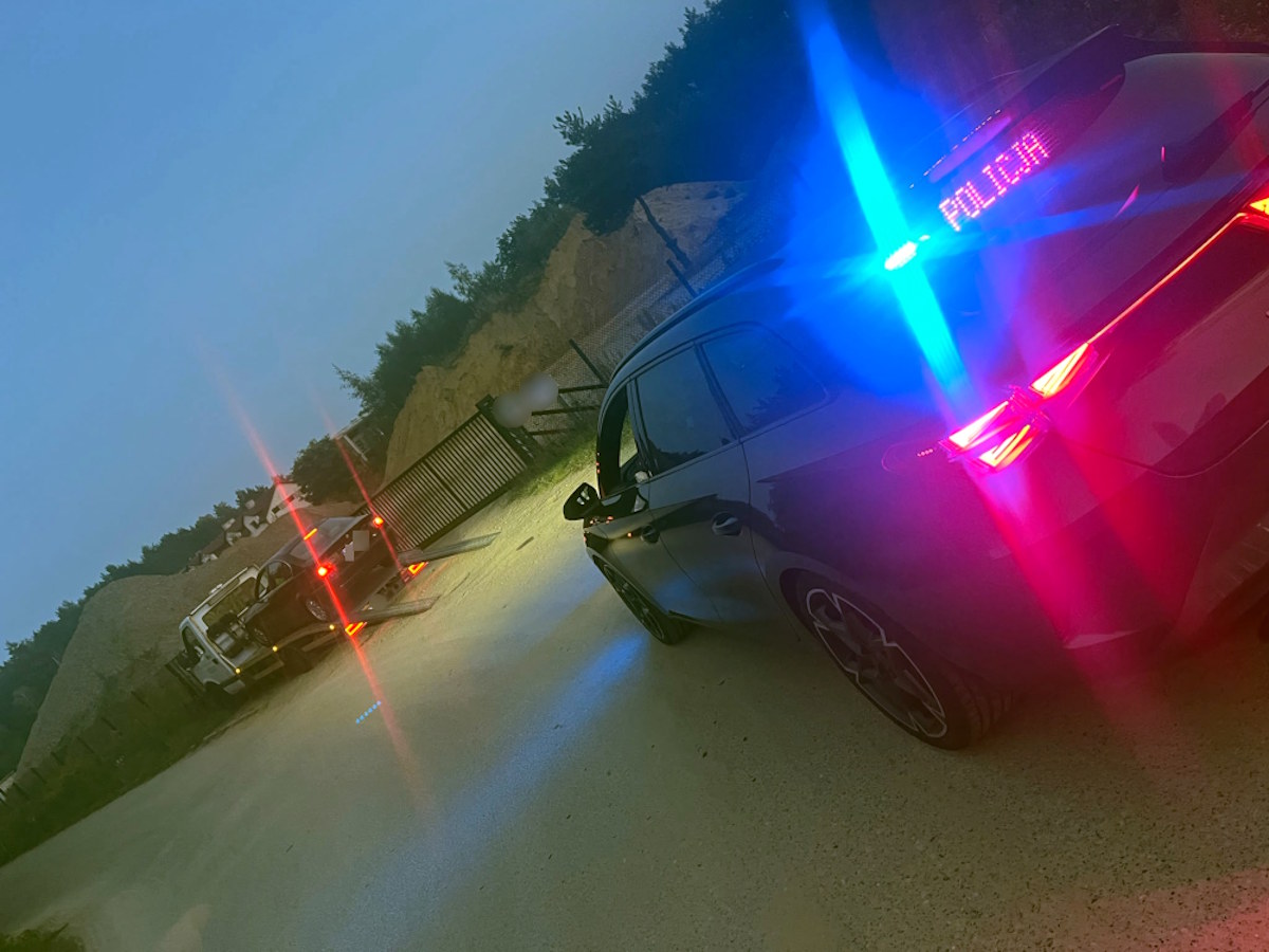 Popis BMW pod Warszawą kosztował fortunę. 6000 zł mandatów i trzy miesiące bez prawa jazdy