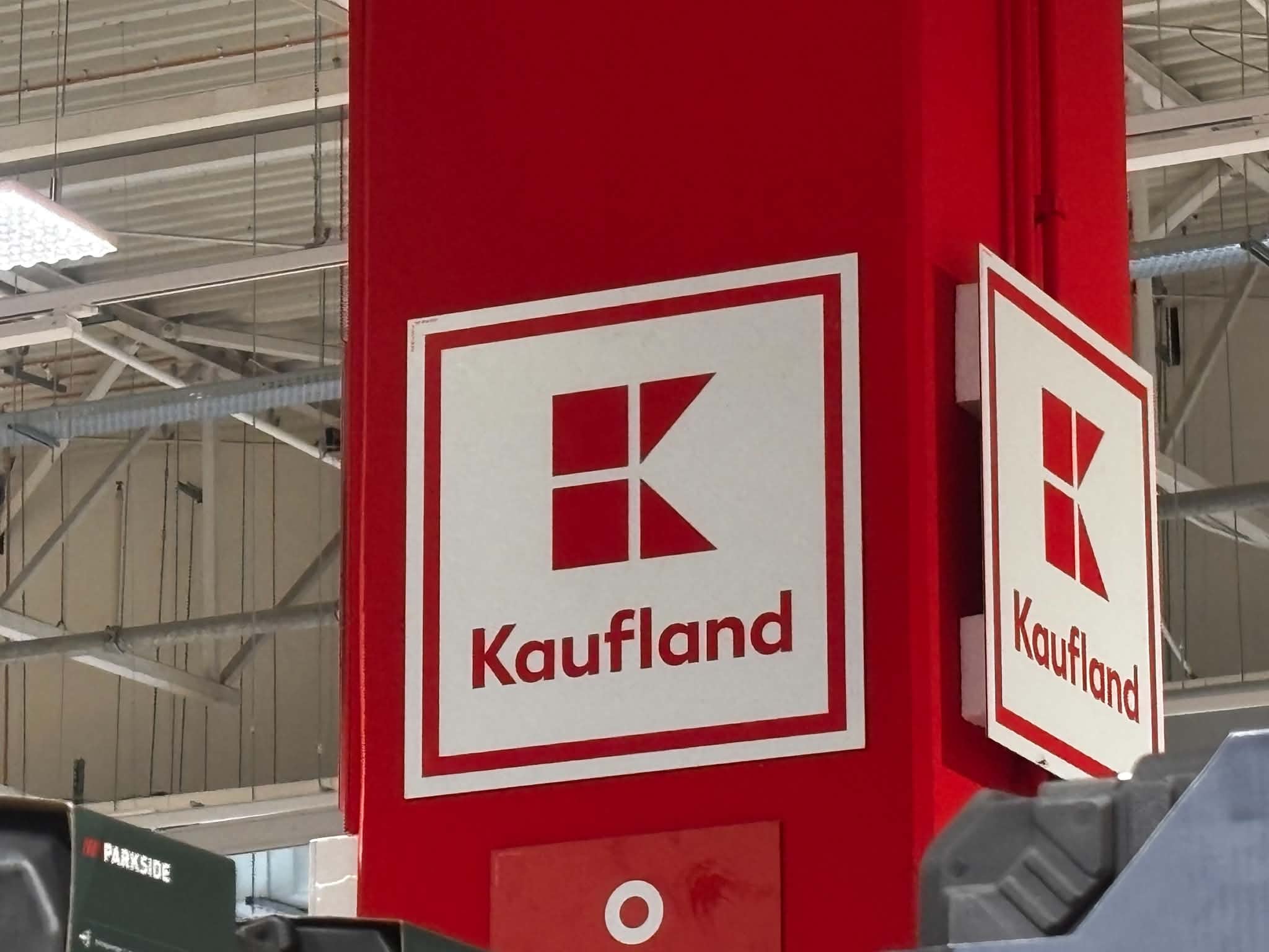 Ogromna promocja w Kaufland. 5+5, 3+3 i 2+2. Ludzie biegną do sklepu i robią zapasy na święta