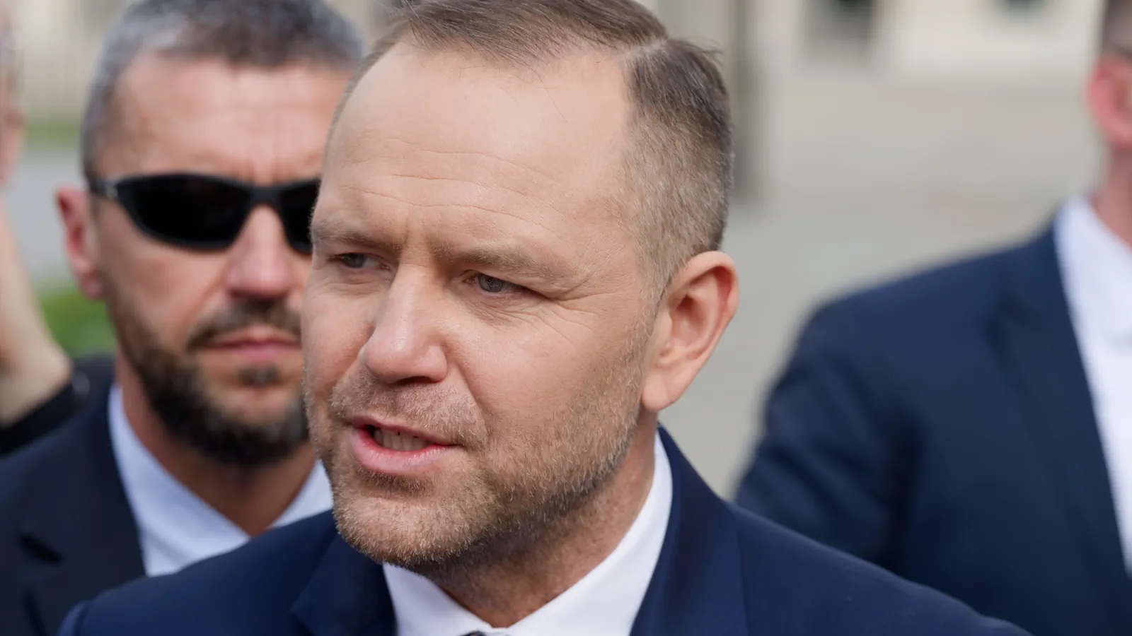 Prezydent pilnie wraca do kraju. Wiadomo, co zrobi po powrocie